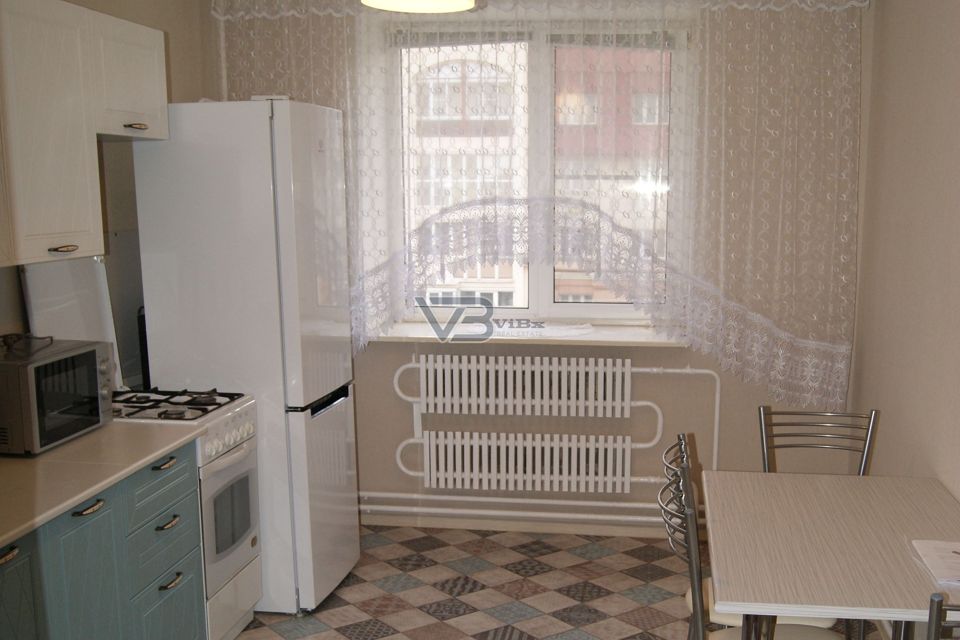 Сдаётся 2-комнатная квартира, 57 м²