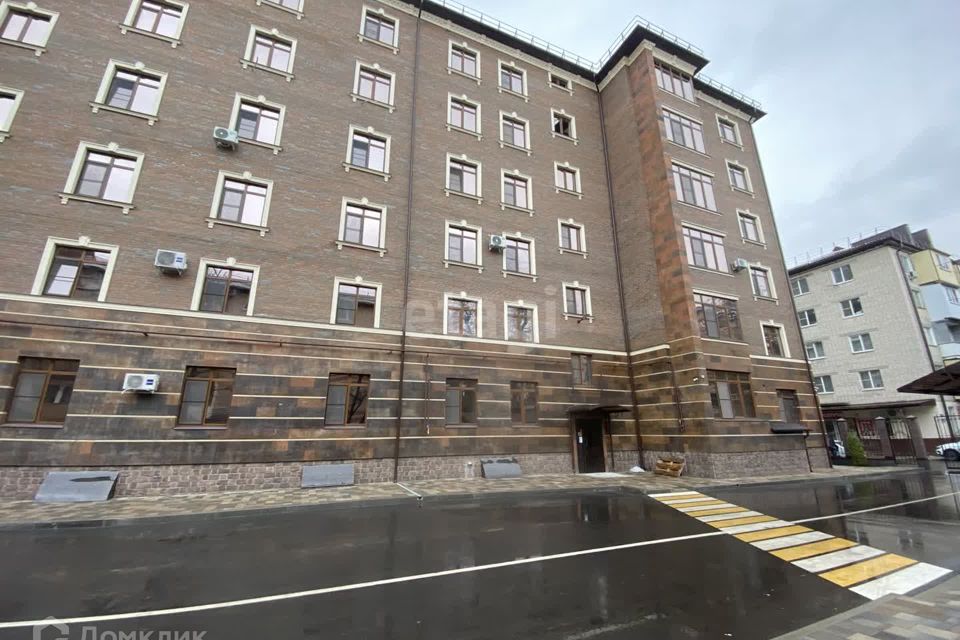 Продаётся 3-комнатная квартира, 127 м²