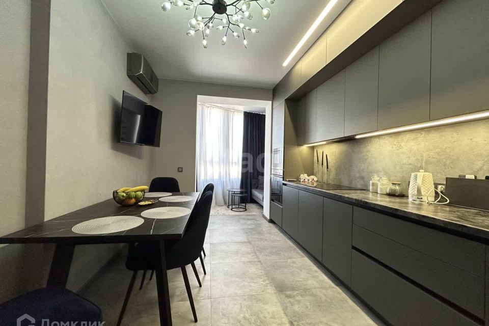 Продаётся 2-комнатная квартира, 62.6 м²