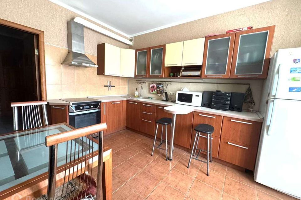 Продаётся 1-комнатная квартира, 48.2 м²