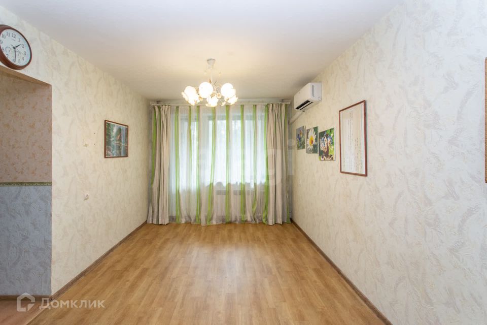 Продаётся 2-комнатная квартира, 43.3 м²