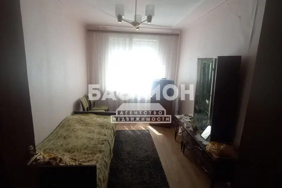 Продаётся 3-комнатная квартира, 62.4 м²
