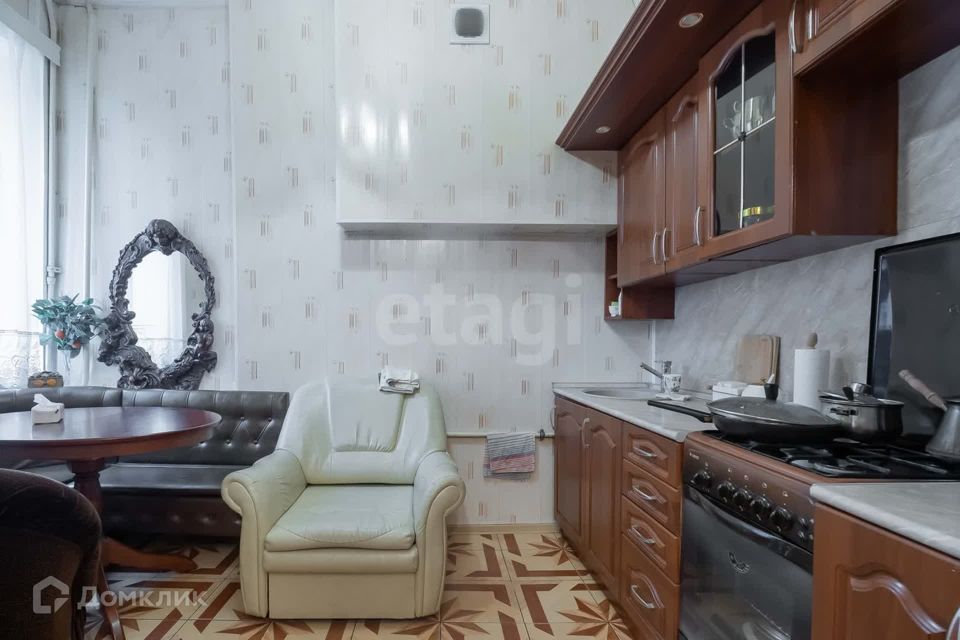 Продаётся 3-комнатная квартира, 60 м²