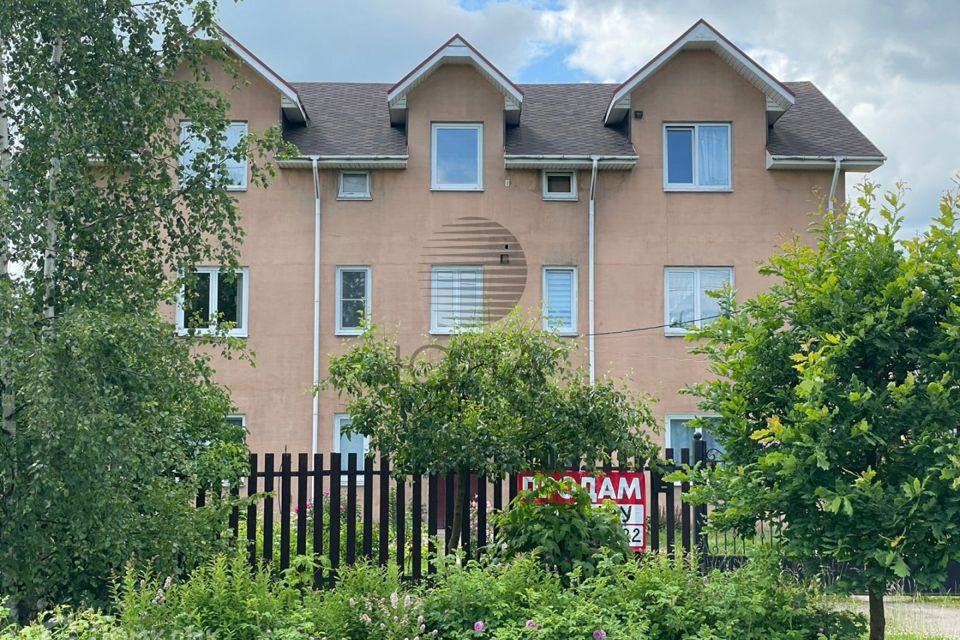 Продаётся 3-комнатная квартира, 82 м²