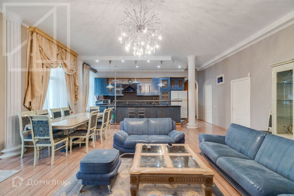 Сдаётся 5-комнатная квартира, 165 м²