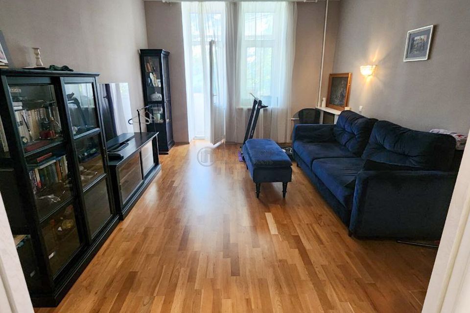 Продаётся 3-комнатная квартира, 82.7 м²