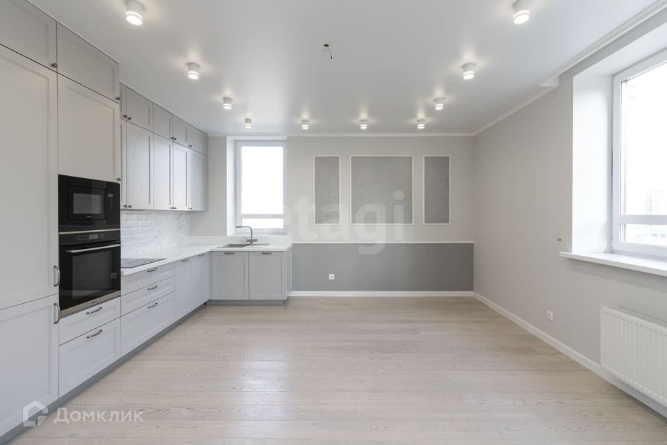 Продаётся 2-комнатная квартира, 66.2 м²