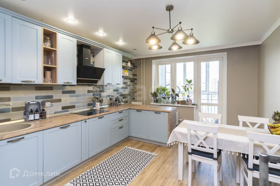 Продаётся 3-комнатная квартира, 86 м²