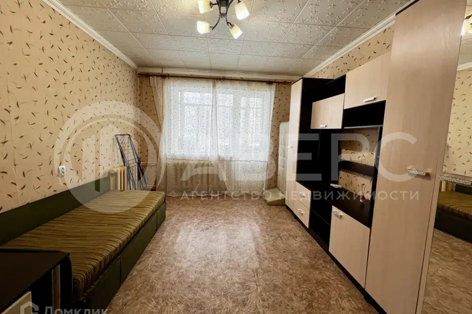Продаётся 1-комнатная квартира, 37 м²