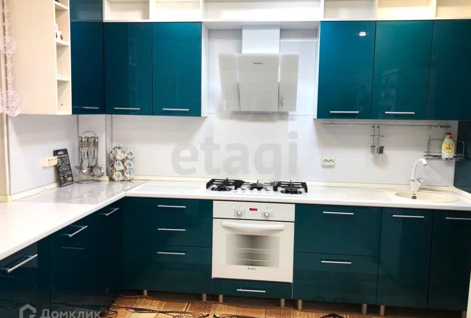 Продаётся 2-комнатная квартира, 95.1 м²