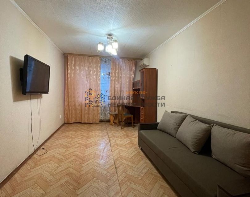 Сдаётся 1-комнатная квартира, 40 м²