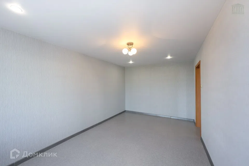 Продаётся 1-комнатная квартира, 33 м²