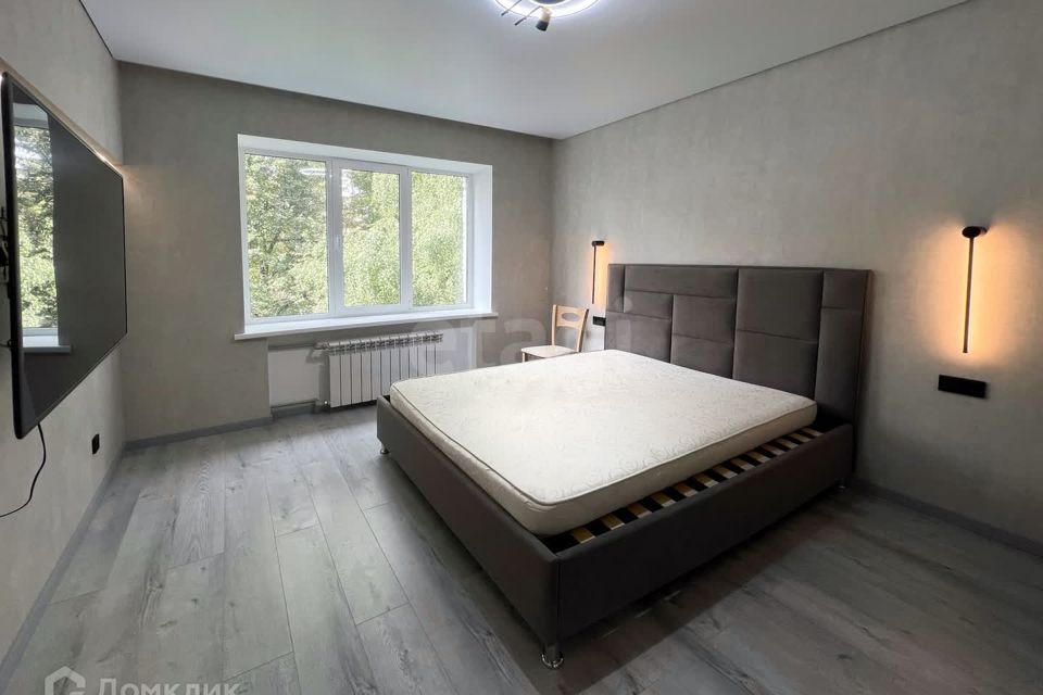 Сдаётся 2-комнатная квартира, 57 м²