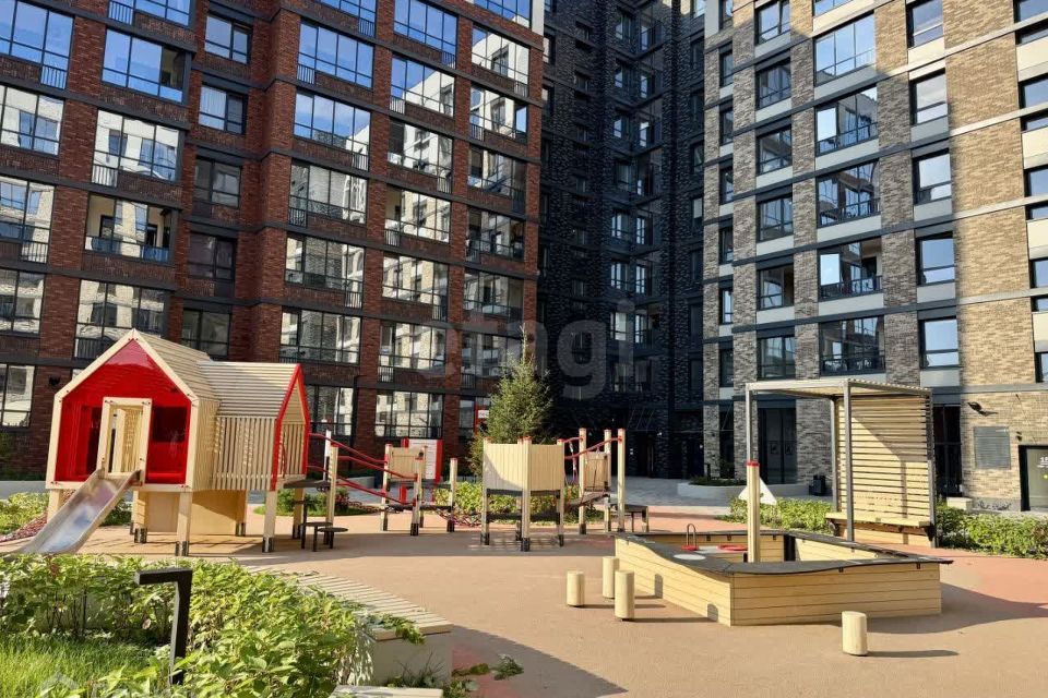 Продаётся 1-комнатная квартира, 37.9 м²