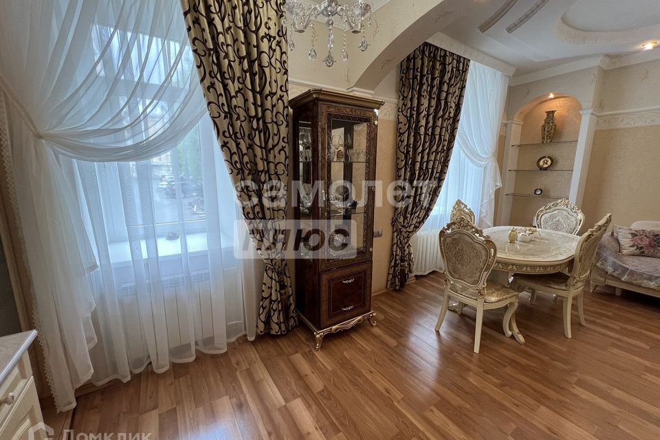 Продаётся 3-комнатная квартира, 71.8 м²