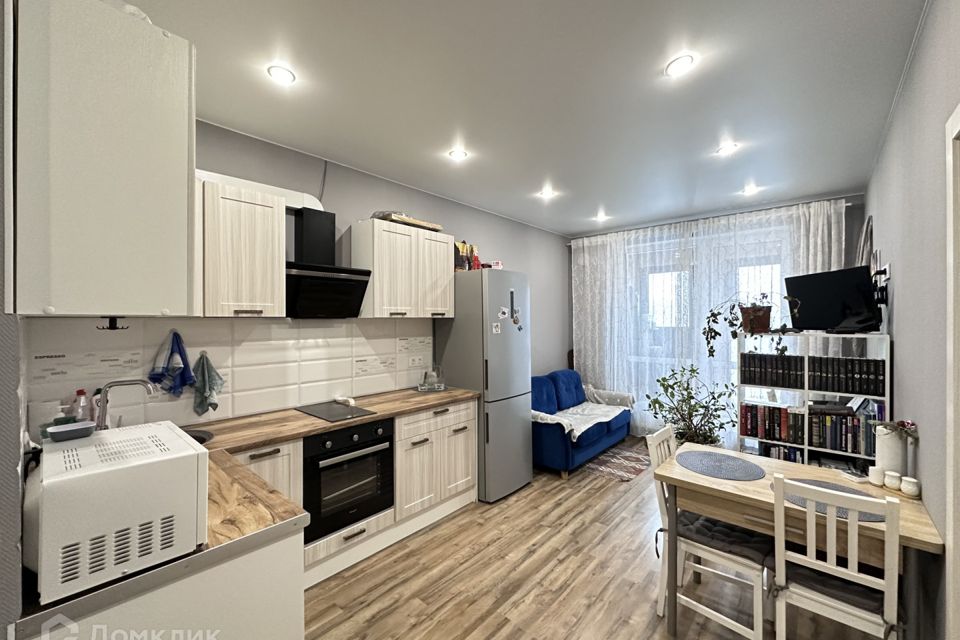 Продаётся 1-комнатная квартира, 41.2 м²
