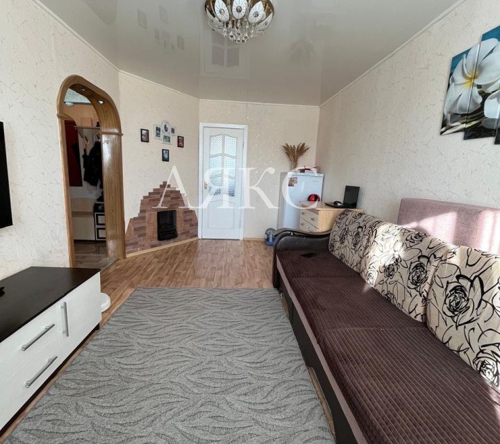 Продаётся 2-комнатная квартира, 42.7 м²