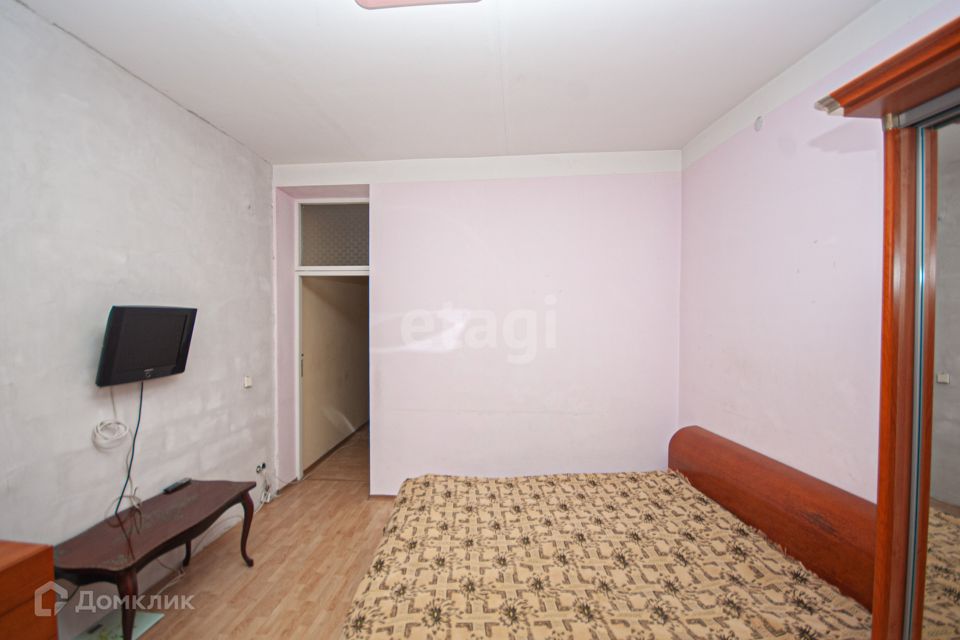 Продаётся 1-комнатная квартира, 55 м²