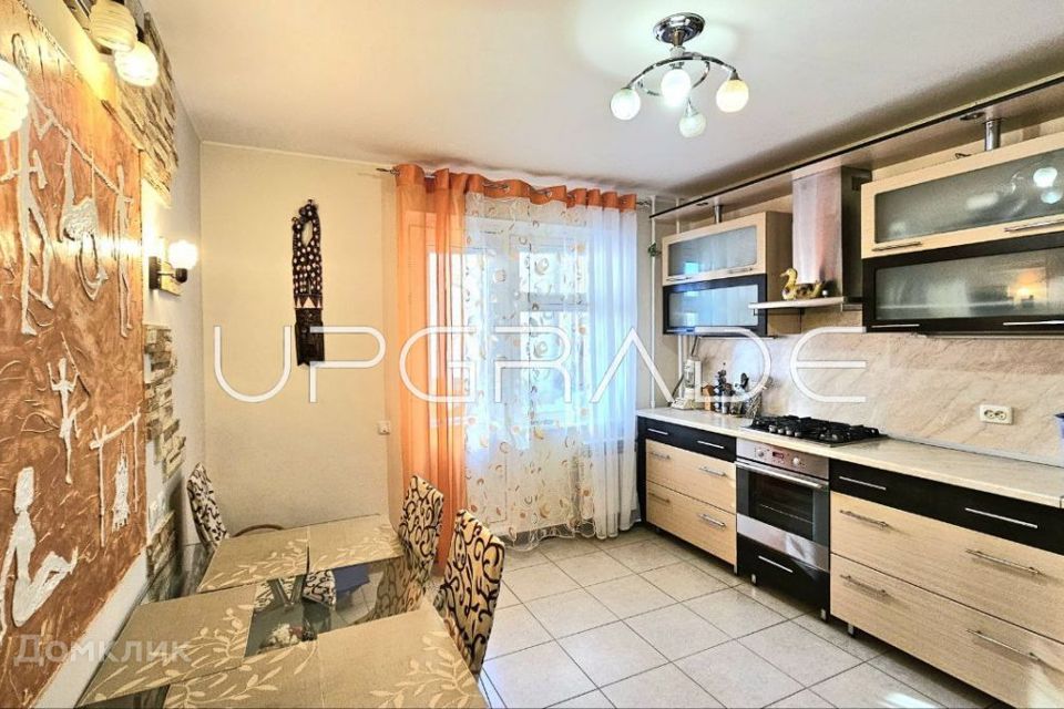 Продаётся 3-комнатная квартира, 67.3 м²