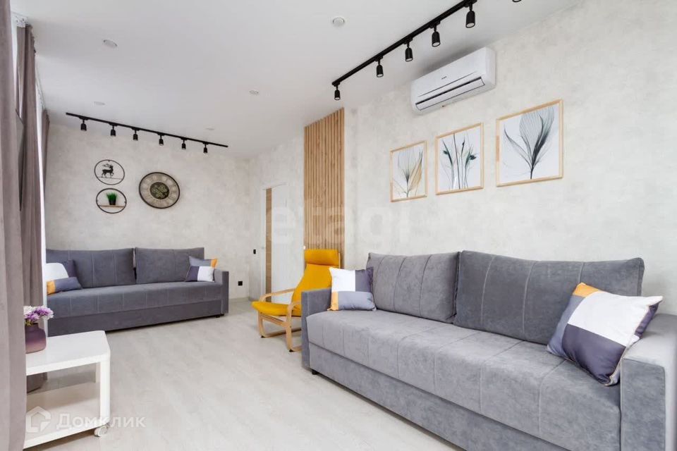 Сдаётся 2-комнатная квартира, 60 м²