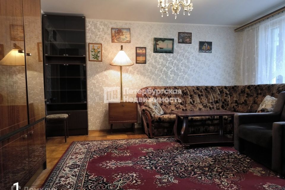 Сдаётся 3-комнатная квартира, 57.4 м²