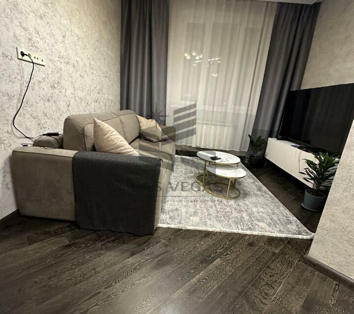 Сдаётся 2-комнатная квартира, 67 м²