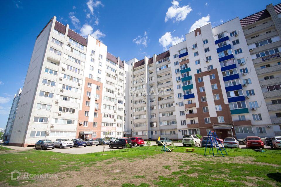 Продаётся 3-комнатная квартира, 60.3 м²