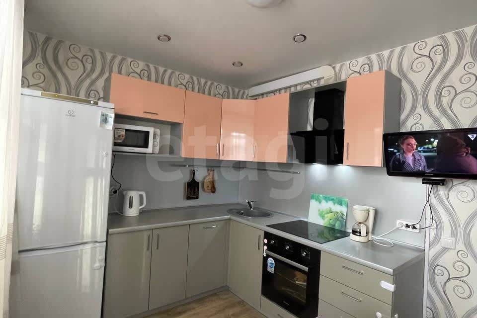 Продаётся 2-комнатная квартира, 56 м²