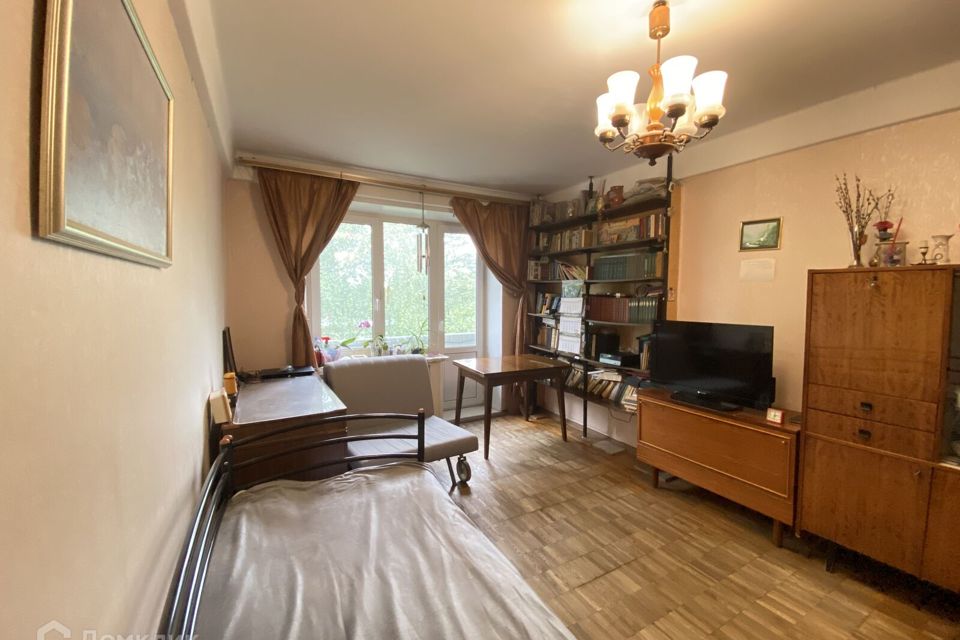 Продаётся 3-комнатная квартира, 58.4 м²