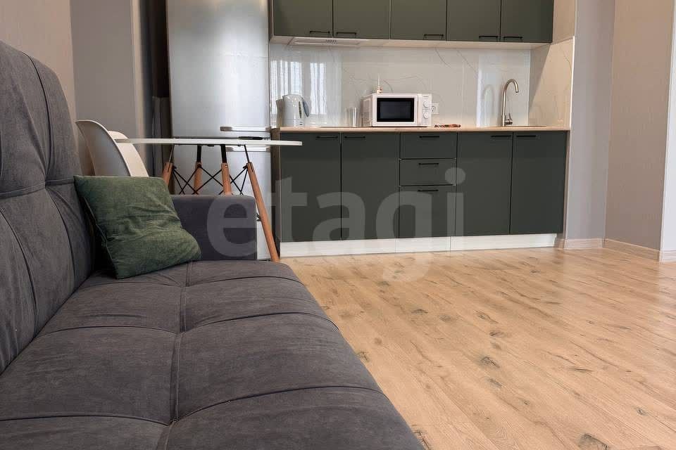 Продаётся 2-комнатная квартира, 37.6 м²
