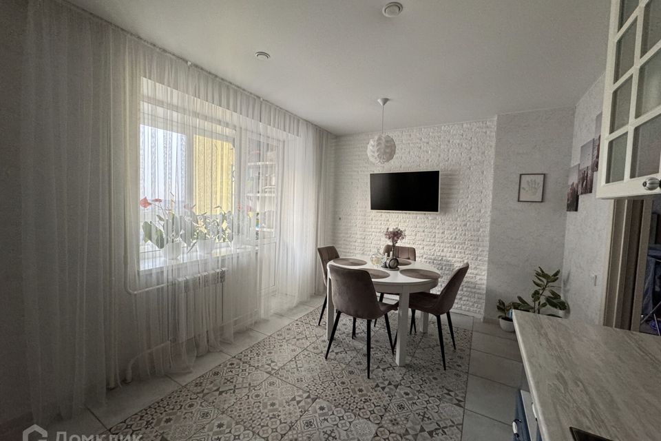 Продаётся 2-комнатная квартира, 69 м²