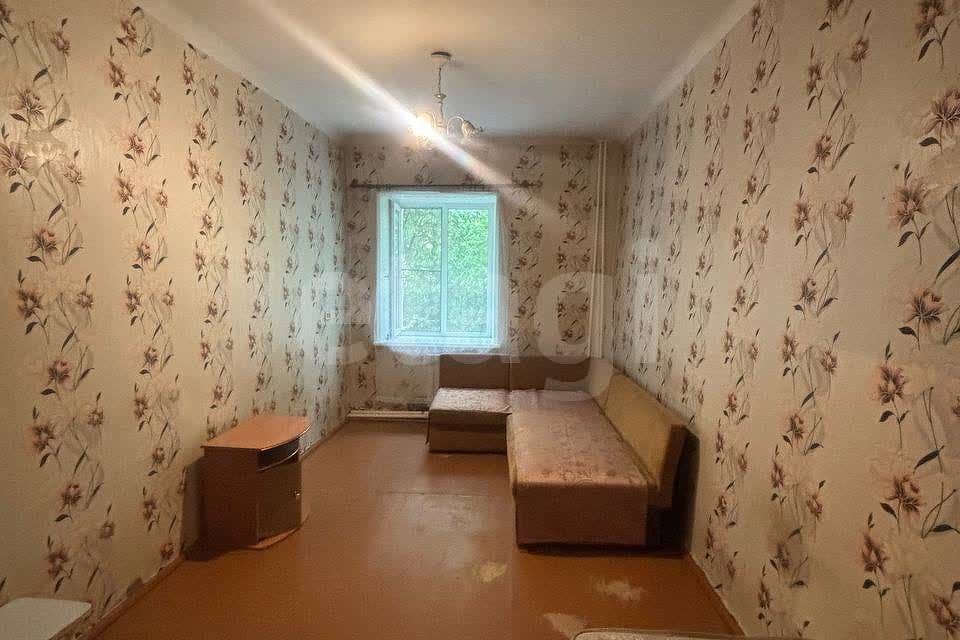 Продаётся 1-комнатная квартира, 38.6 м²