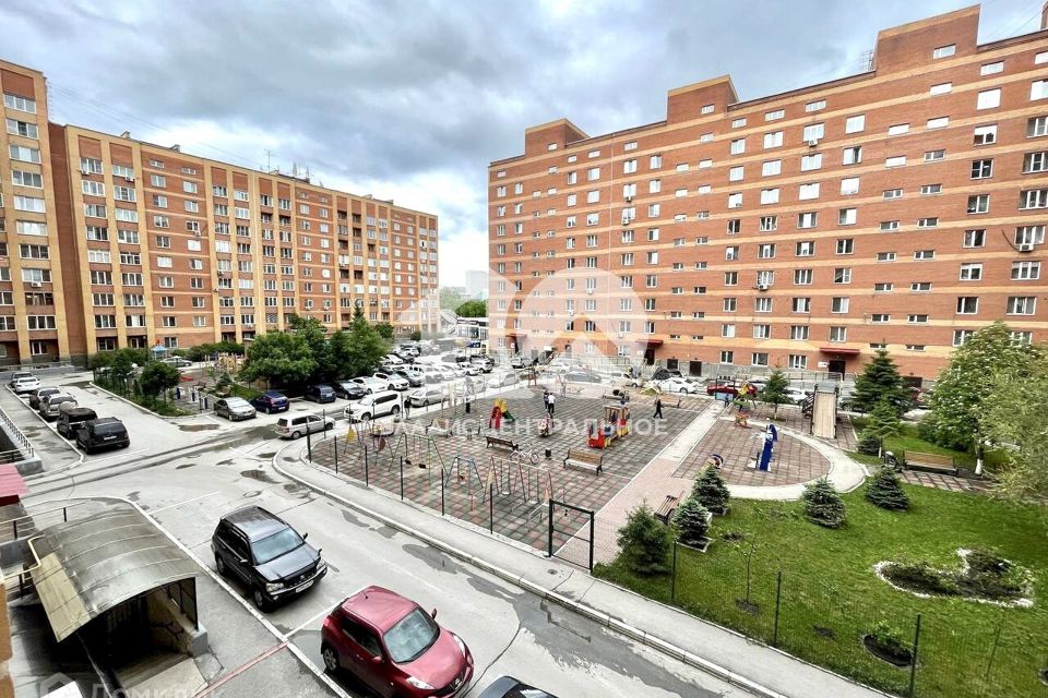 Продаётся 1-комнатная квартира, 37.4 м²