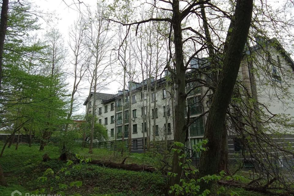Продаётся 1-комнатная квартира, 51.8 м²
