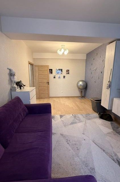 Продаётся 2-комнатная квартира, 59 м²