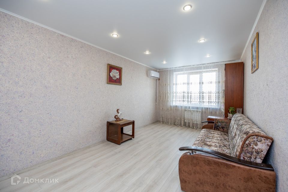 Продаётся 2-комнатная квартира, 61.7 м²
