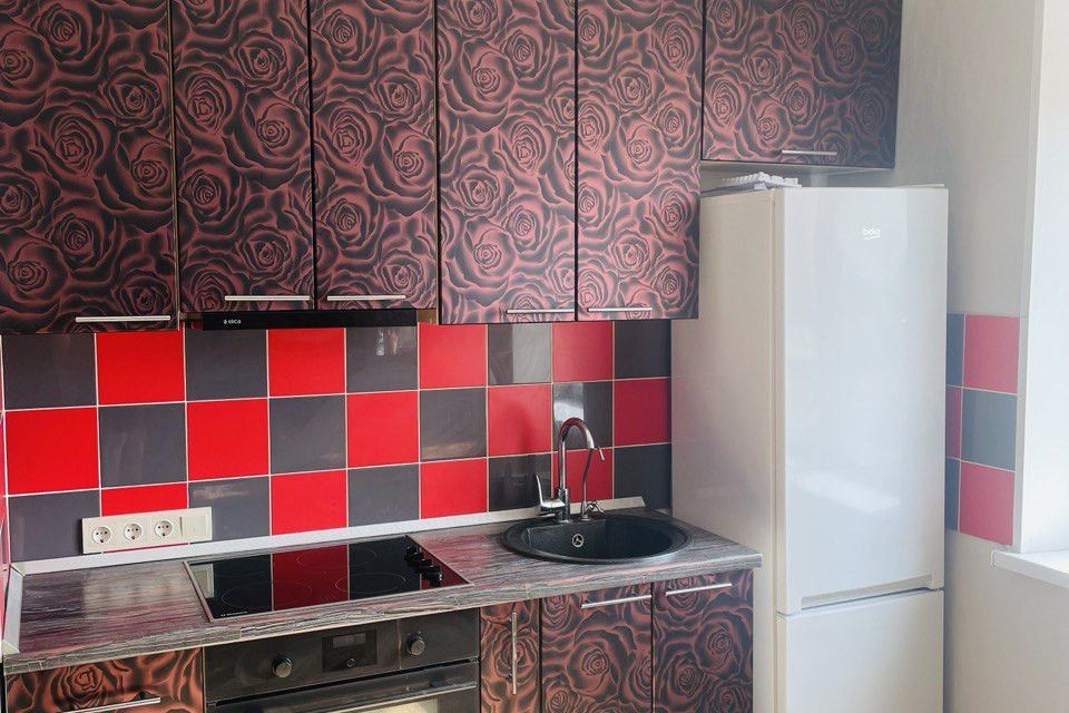 Продаётся 1-комнатная квартира, 42.9 м²