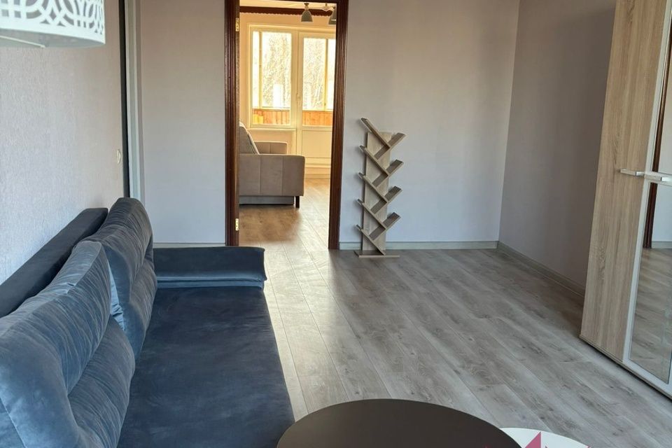 Сдаётся 3-комнатная квартира, 59.3 м²