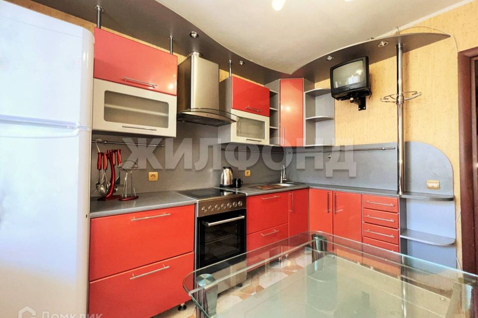 Продаётся 1-комнатная квартира, 35.8 м²