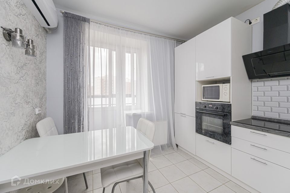 Продаётся 2-комнатная квартира, 48.5 м²