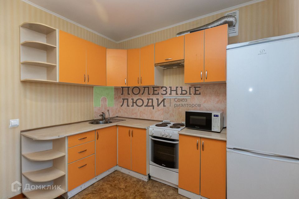 Продаётся 1-комнатная квартира, 38 м²