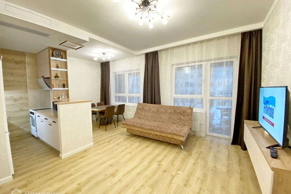 Сдаётся 2-комнатная квартира, 70 м²