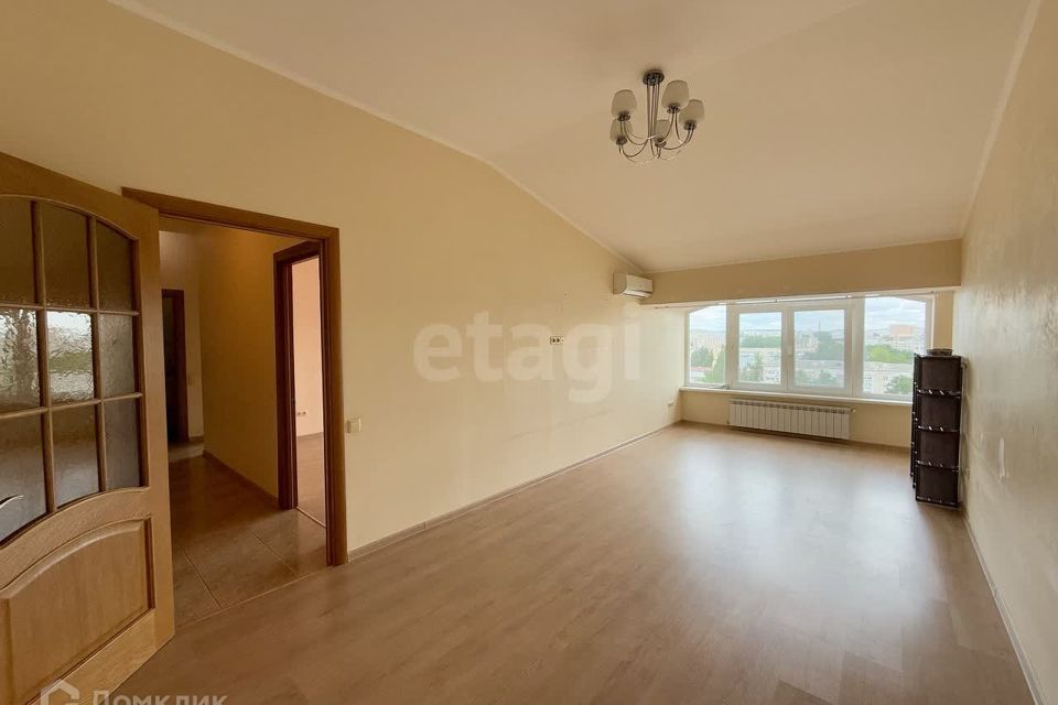 Продаётся 2-комнатная квартира, 68.5 м²