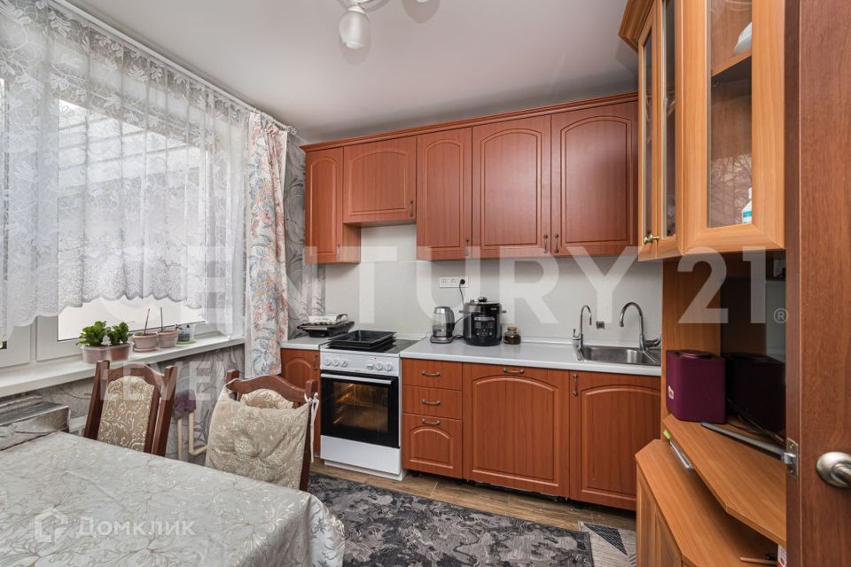 Продаётся 3-комнатная квартира, 72.8 м²