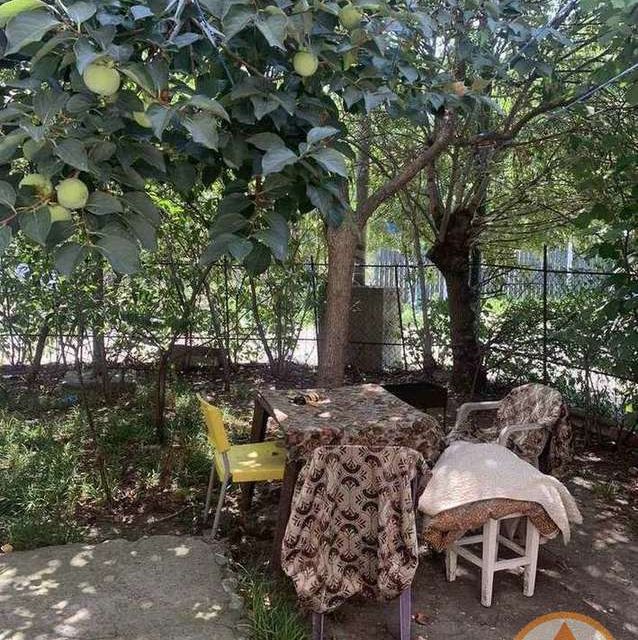Продаётся 1-комнатная квартира, 52.4 м²