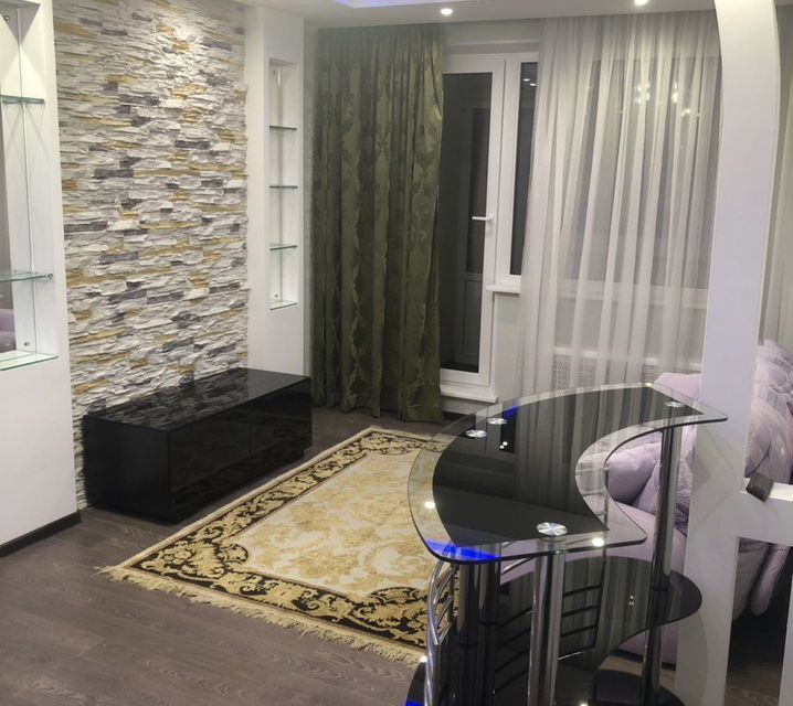 Сдаётся 2-комнатная квартира, 64 м²