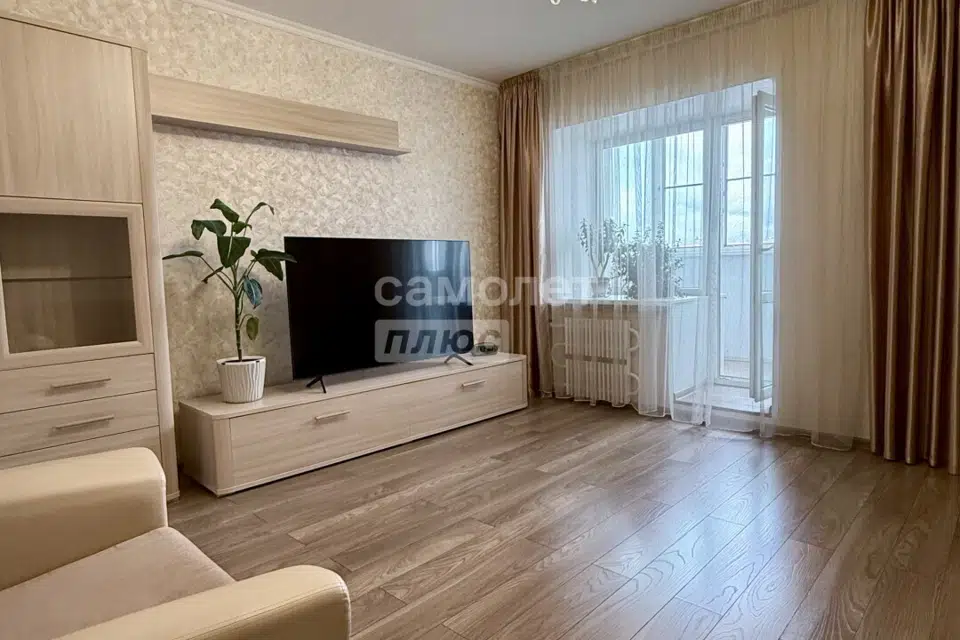 Продаётся 2-комнатная квартира, 70.5 м²