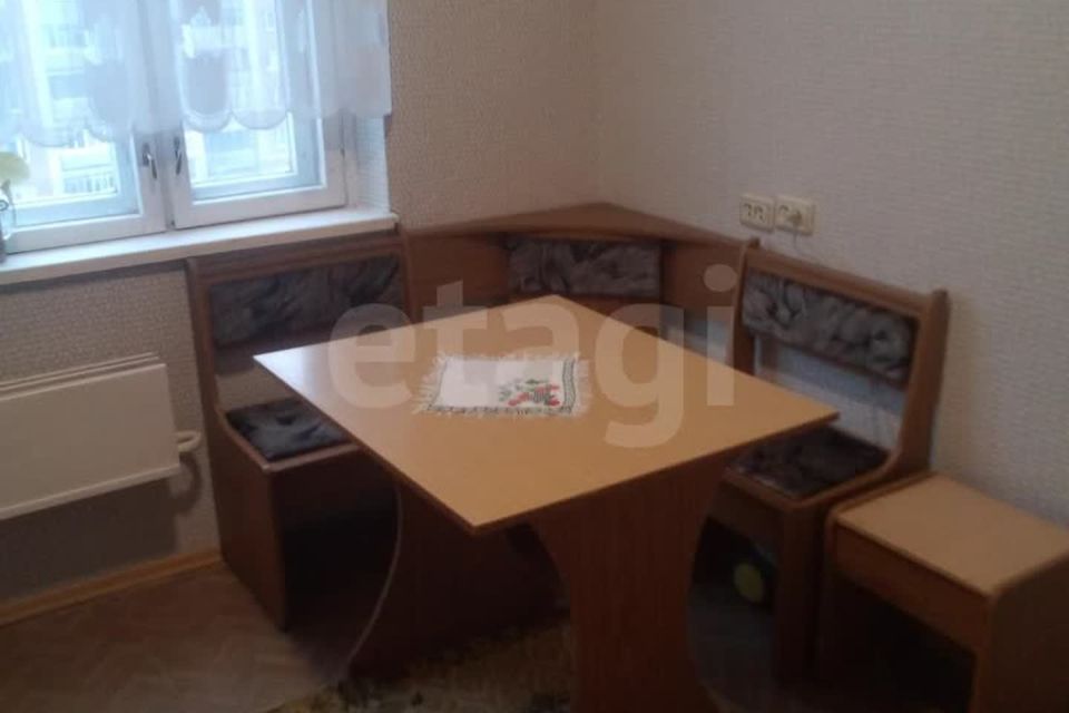 Сдаётся 2-комнатная квартира, 60 м²