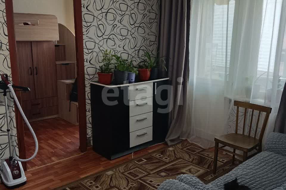 Продаётся 2-комнатная квартира, 42.7 м²