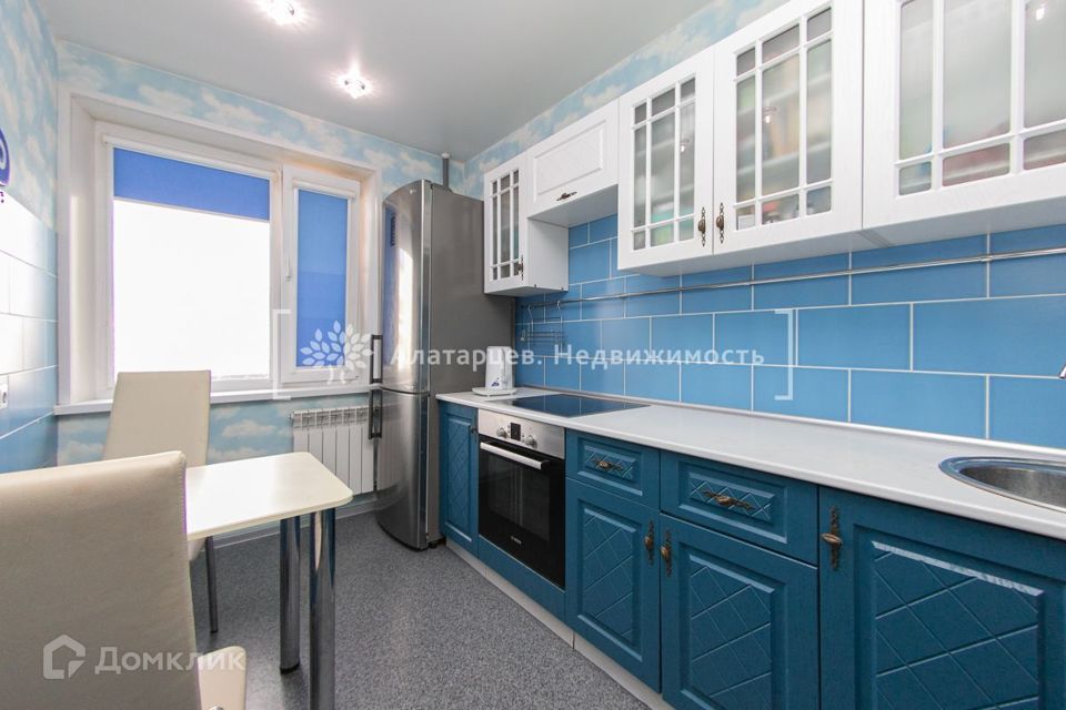 Продаётся 3-комнатная квартира, 65.4 м²